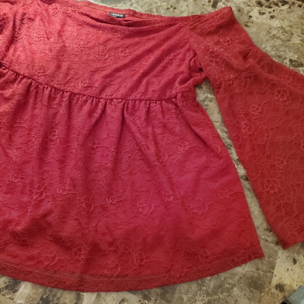 Torrid sz 1 off shoulder lace top romantic whimsigoth boho peasant witchy vamp